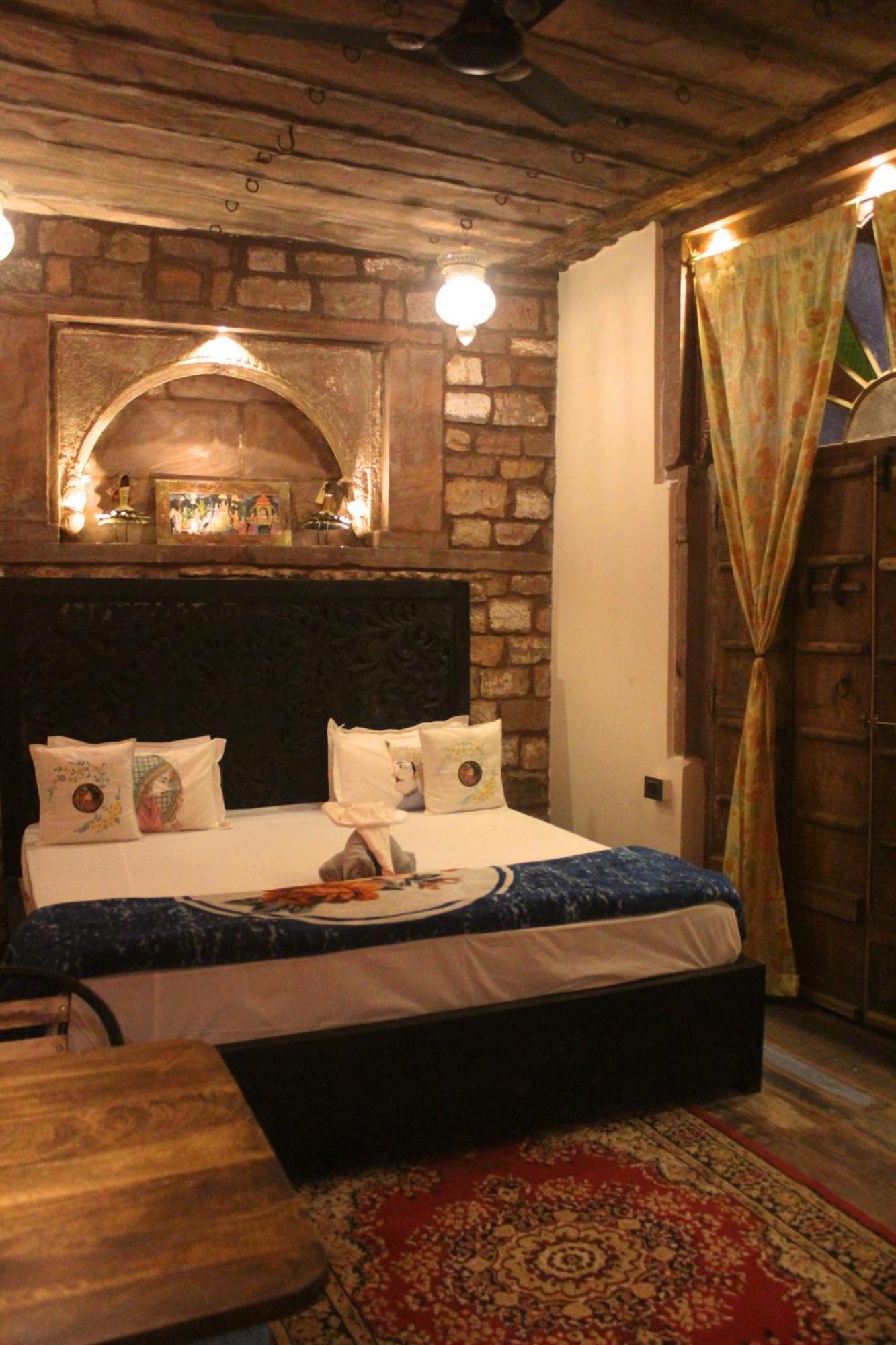 Castle View Haveli Hotel Джодпур Екстериор снимка