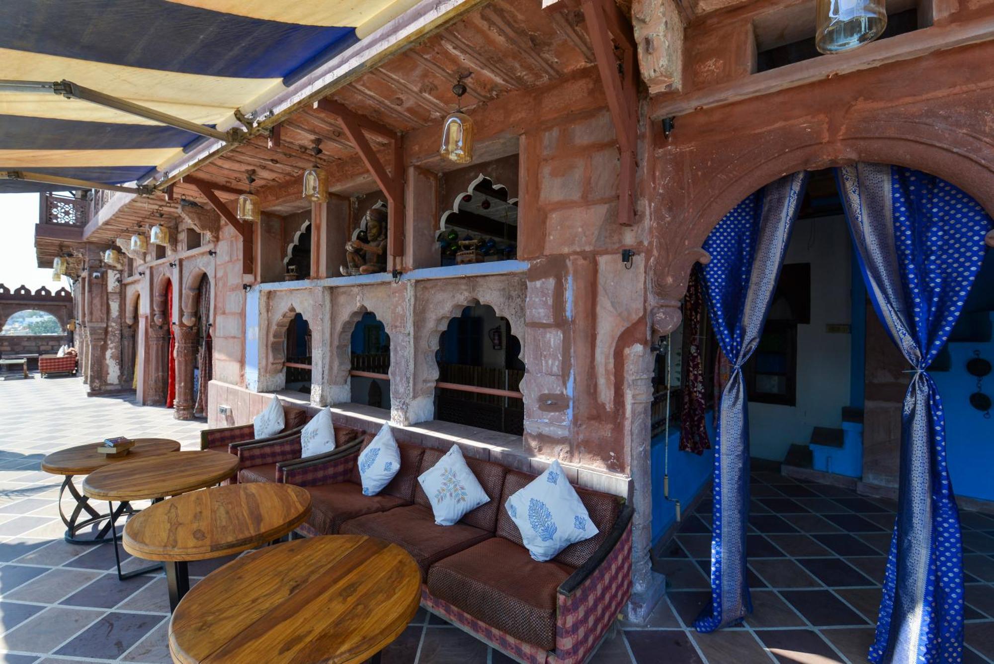 Castle View Haveli Hotel Джодпур Екстериор снимка
