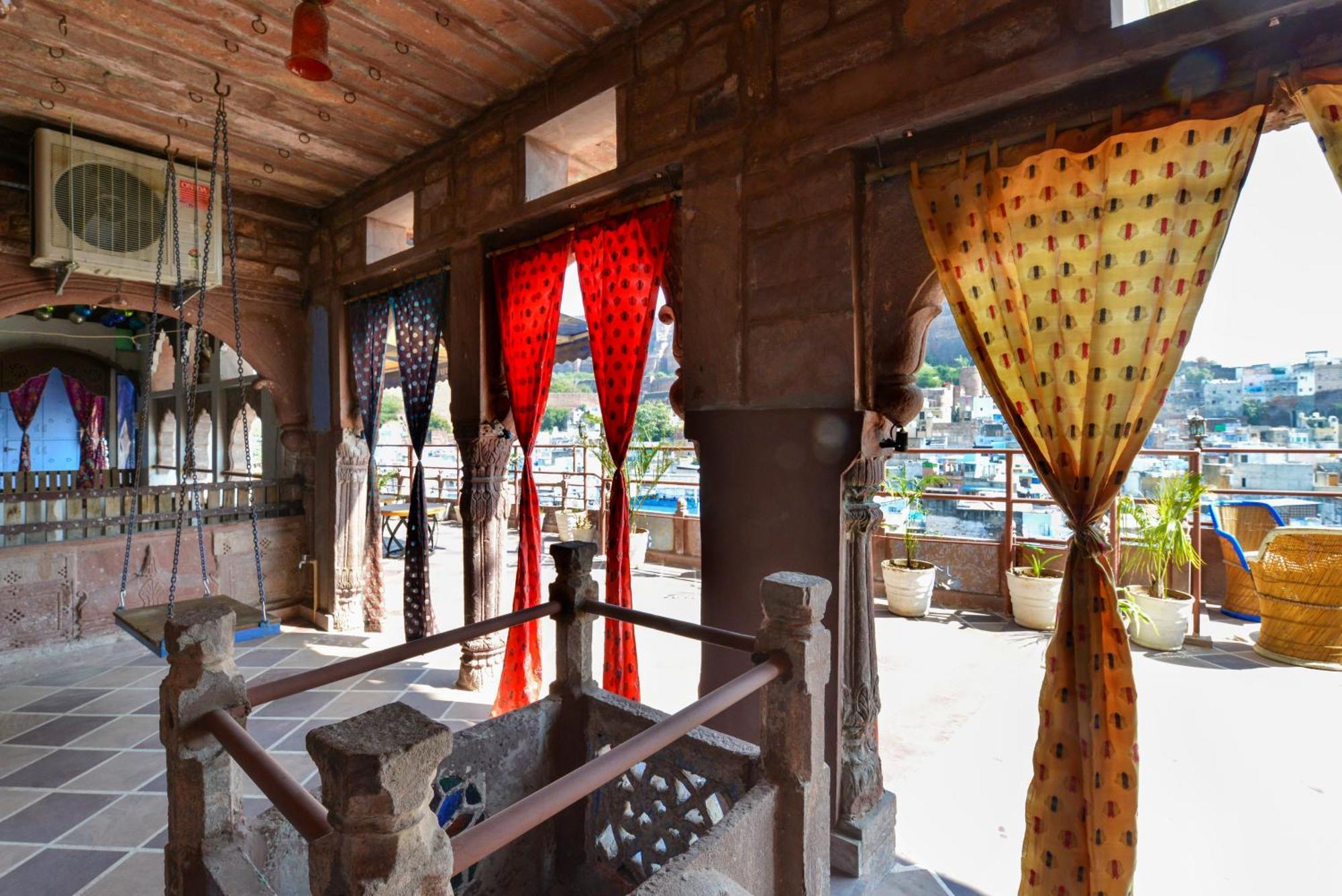 Castle View Haveli Hotel Джодпур Екстериор снимка